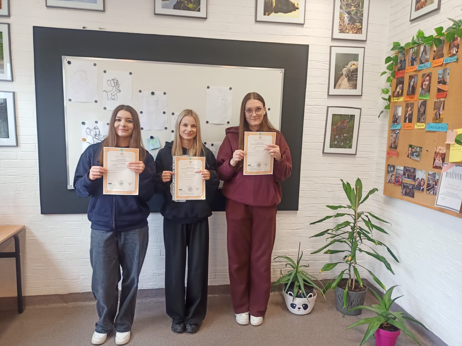 Przyszli technicy po egzaminie