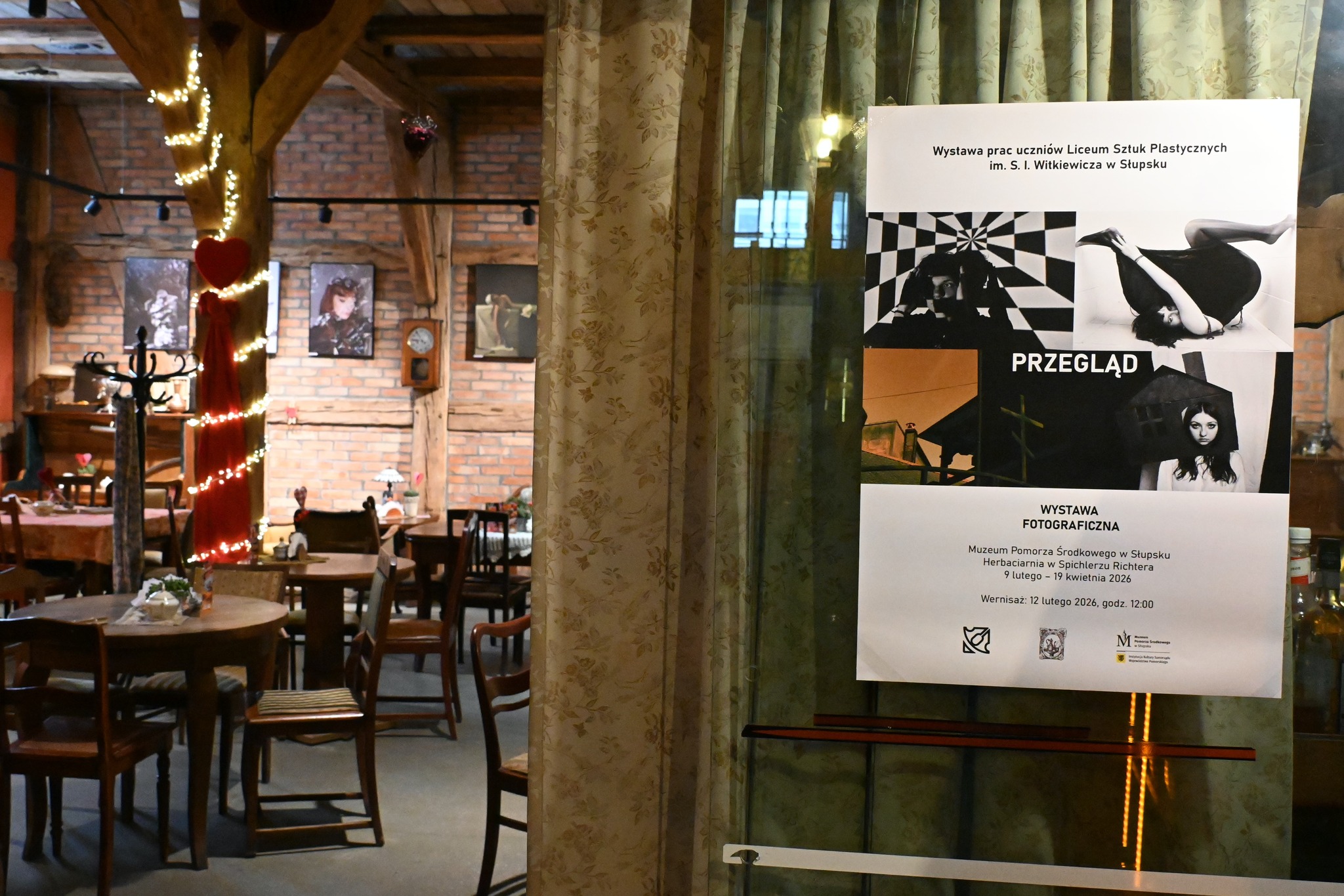 Fotografie na wystawie